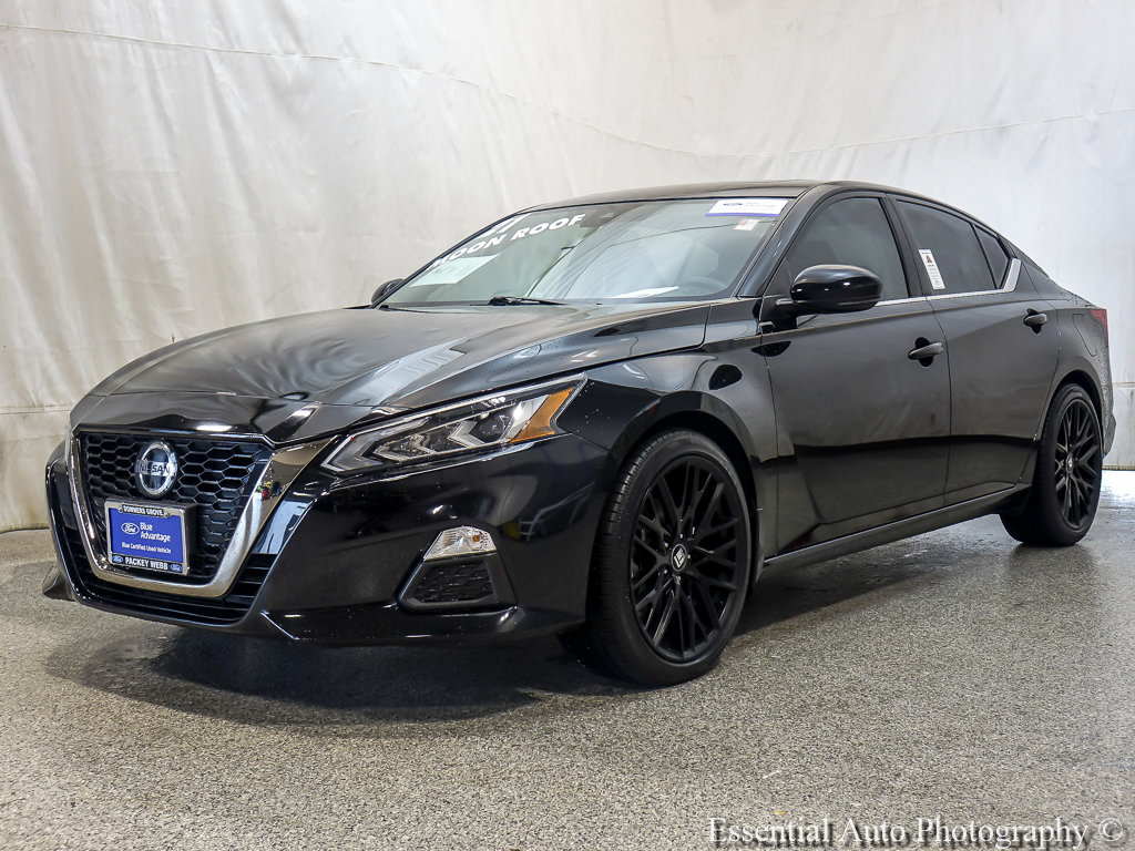 Used 2021 Nissan Altima 2.5 SR w/ SR Premium Package FWD image 2