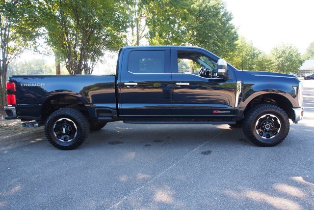 Certified 2025 Ford F350 Lariat w/ Lariat Ultimate Package AWD/4WD image 9