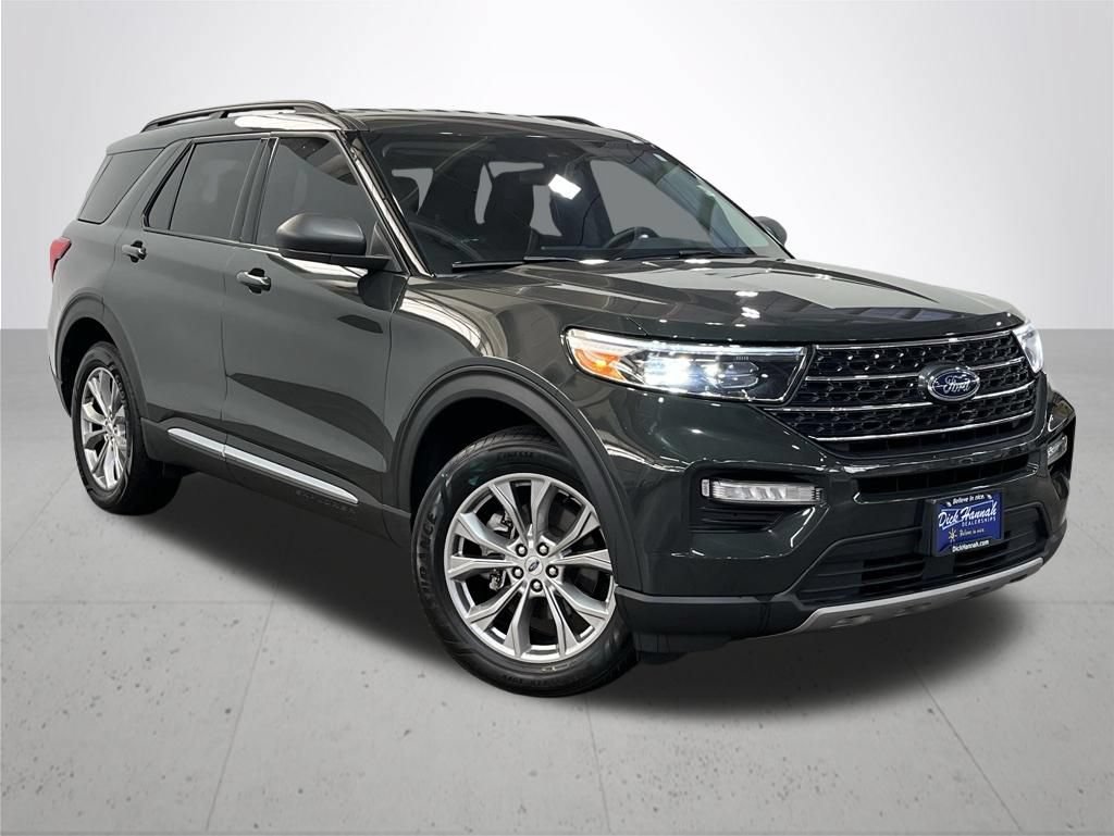 Certified 2022 Ford Explorer XLT w/ Equipment Group 202A AWD/4WD image 8