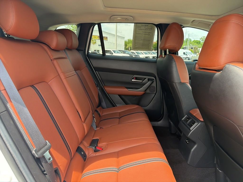 Used 2023 MAZDA CX-50 AWD 2.5 Turbo w/ Cargo Package image 28