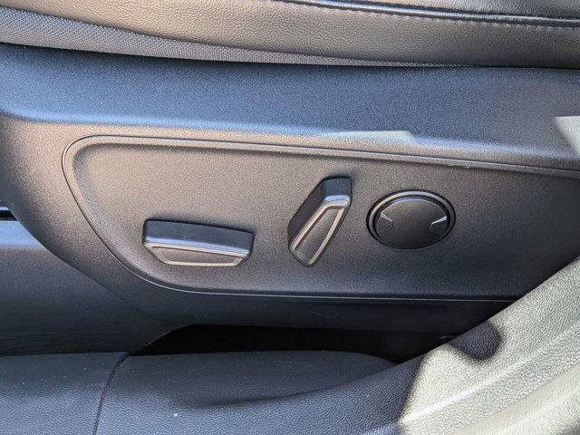Certified 2024 Ford Escape ST-Line w/ Tech Pack #1 FWD image 16