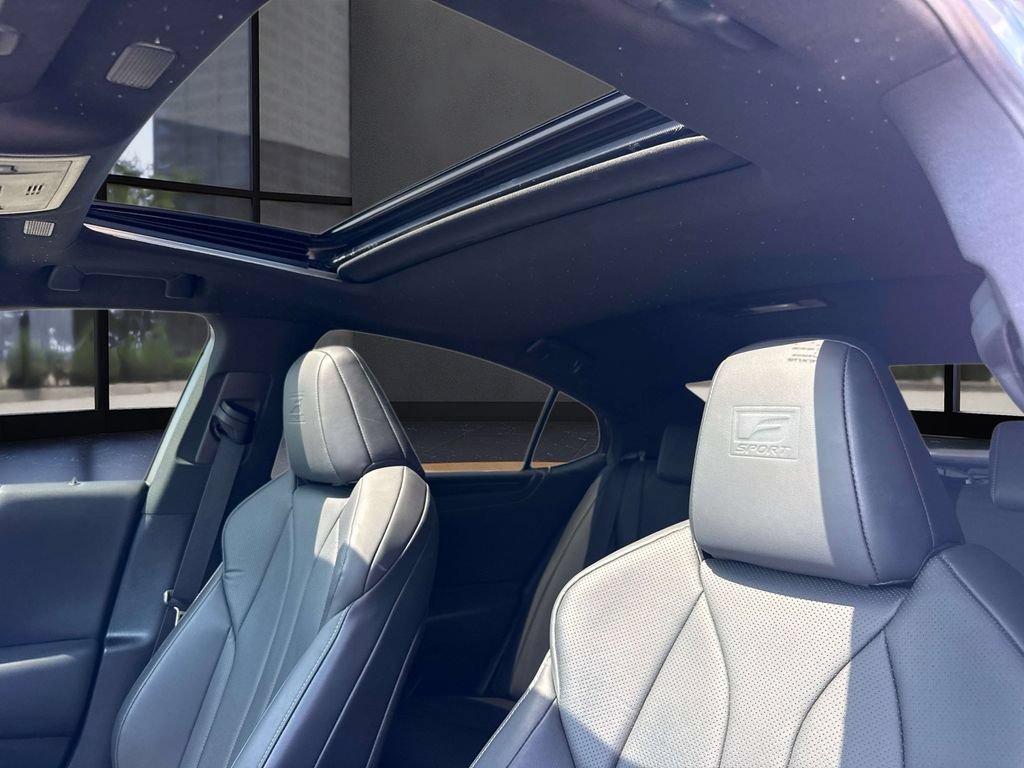 Used 2024 Lexus ES 300h F Sport w/ Accessory Package (Z1) FWD image 28