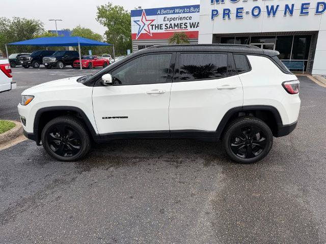 Used 2020 Jeep Compass Latitude FWD image 3