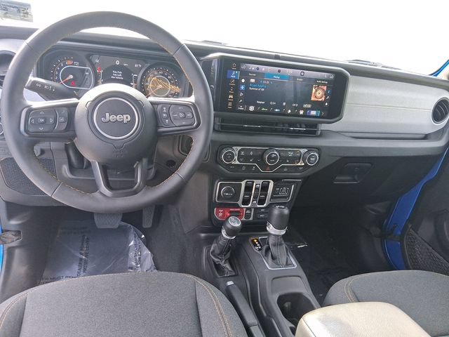 Used 2024 Jeep Wrangler Unlimited Sport AWD/4WD image 12