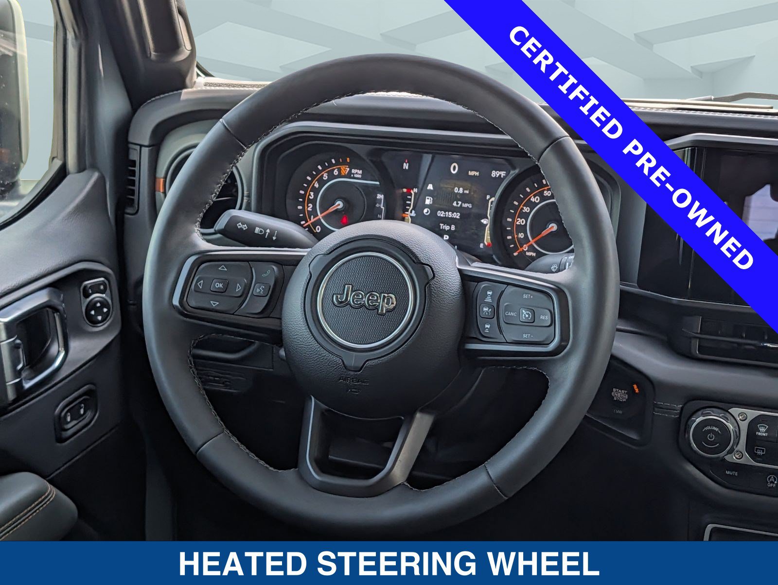 Used 2025 Jeep Gladiator Mojave w/ Convenience Group AWD/4WD image 24