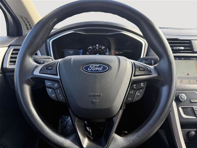 Certified 2019 Ford Fusion SE FWD image 19