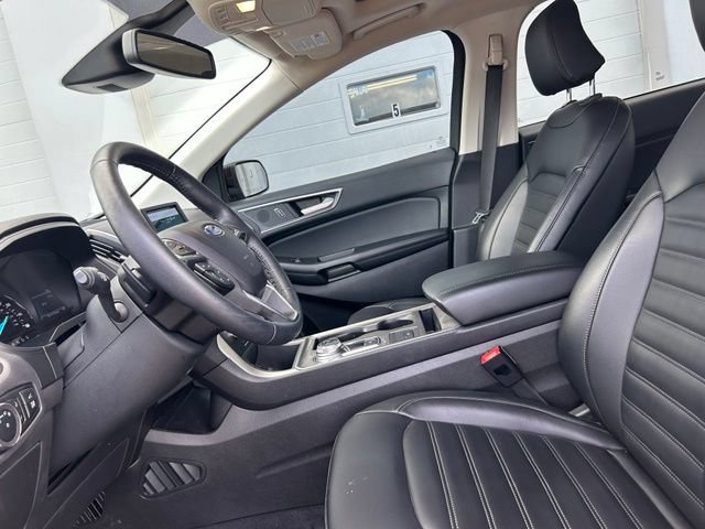 Certified 2024 Ford Edge SEL w/ Convenience Package AWD/4WD image 8