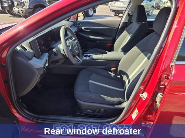 Used 2025 Hyundai Sonata SEL FWD image 11