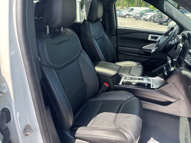 Certified 2023 Ford Explorer ST w/ Equipment Group 401A AWD/4WD image 11