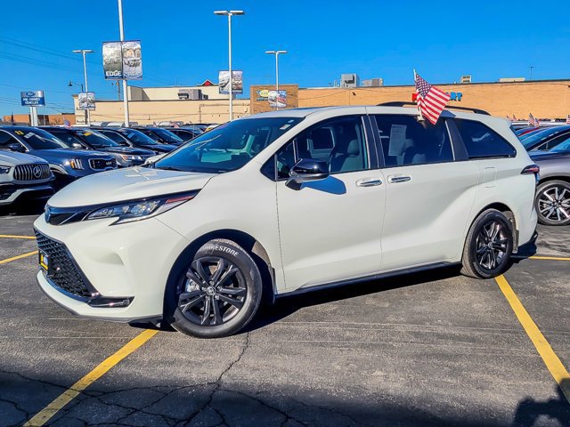 Used 2025 Toyota Sienna XSE