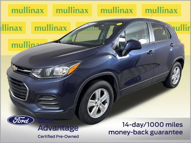 Used 2019 Chevrolet Trax LS w/ Tint and Cruise Package FWD image 14