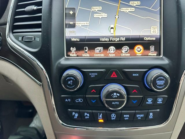 Used 2017 Jeep Grand Cherokee Overland w/ Jeep Active Safety Group image 83