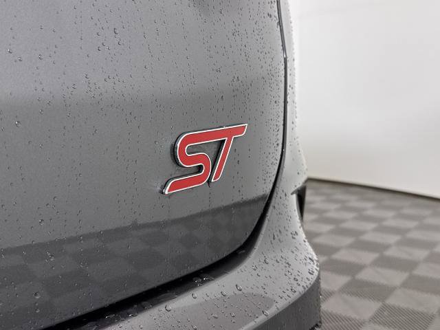 Certified 2023 Ford Edge ST image 24