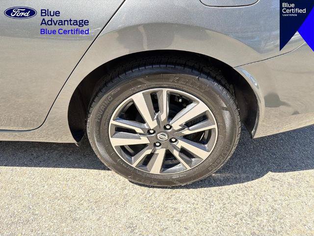 Used 2025 Nissan Versa SV FWD image 9