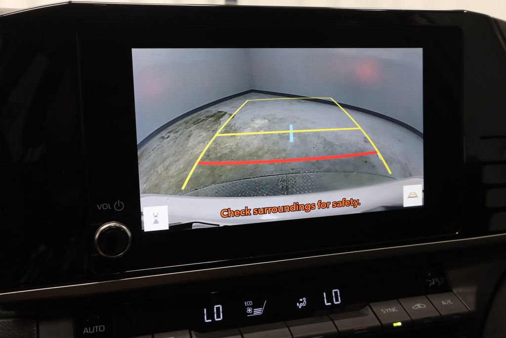 Used 2025 Toyota Camry LE FWD image 11