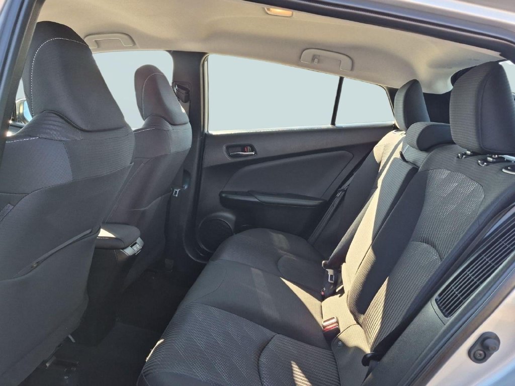 Used 2022 Toyota Prius Prime LE FWD image 22