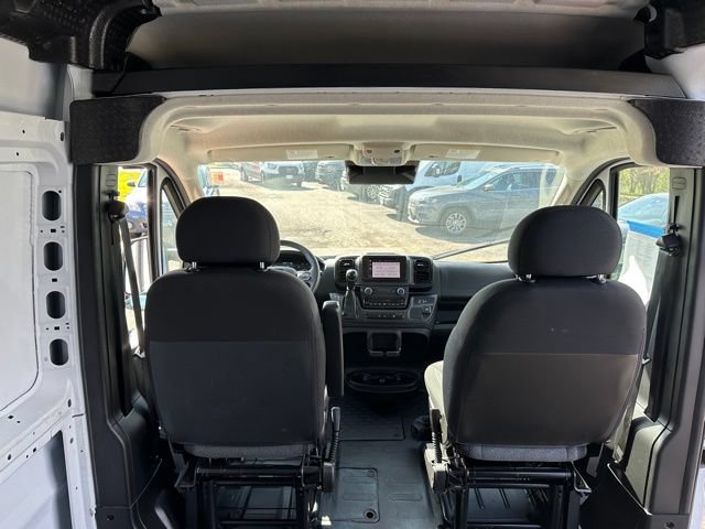 Used 2025 RAM ProMaster 2500 w/ Convenience Group FWD image 12