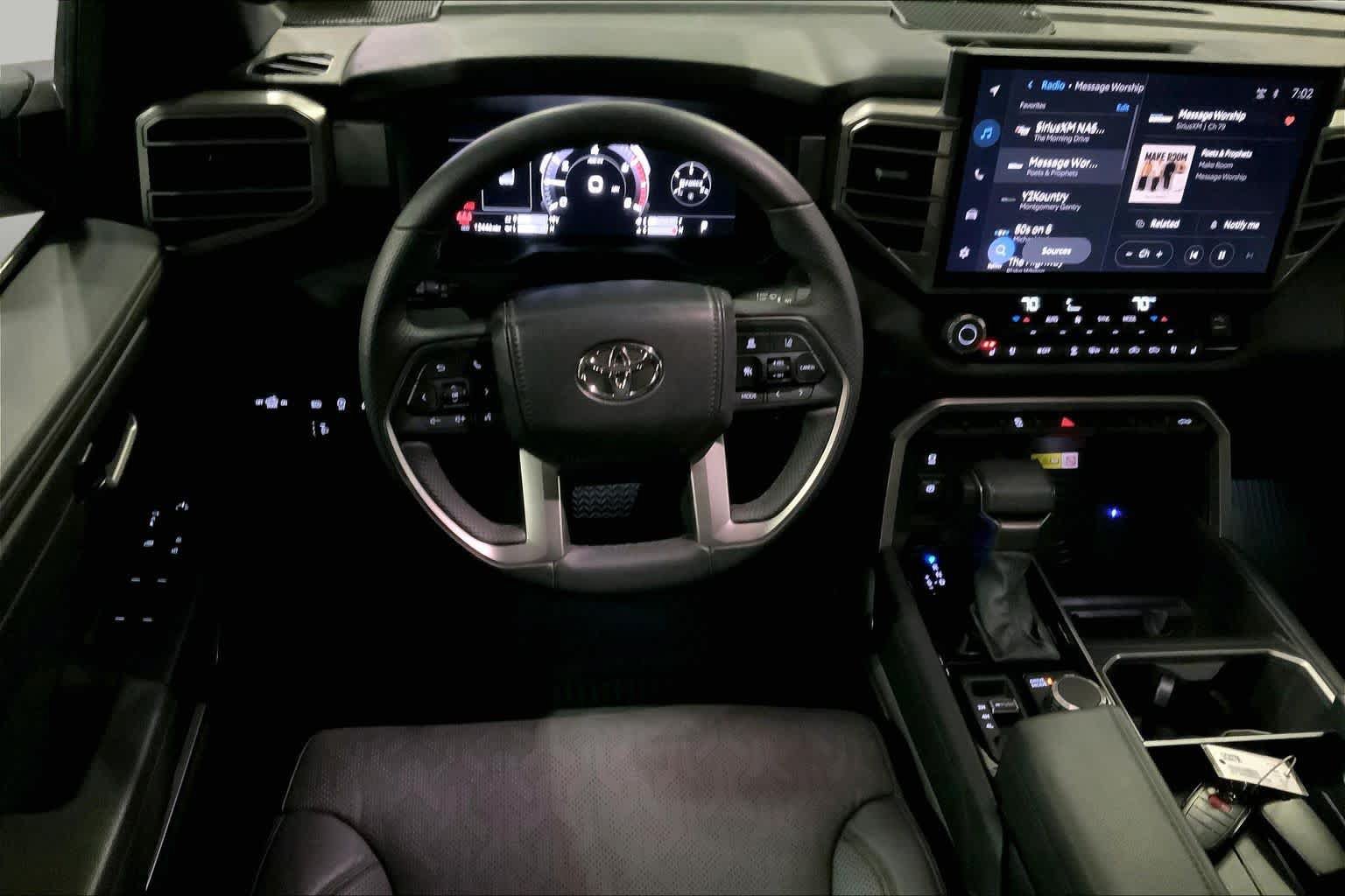 Used 2025 Toyota Tundra Limited AWD/4WD image 6