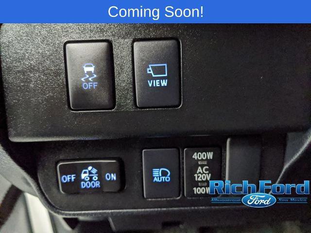 Used 2023 Toyota Tacoma TRD Off-Road w/ TRD Premium Off Road Package image 20