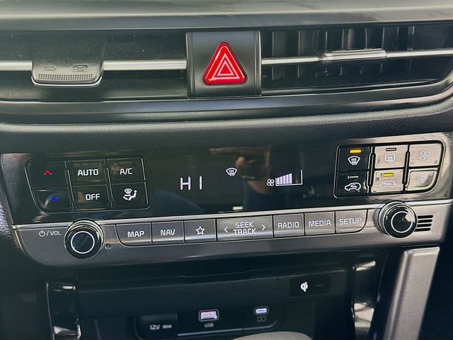 Used 2024 Kia Seltos EX image 17