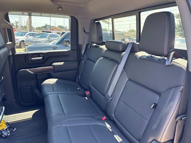 Used 2022 GMC Sierra 3500 SLT w/ SLT Premium Package image 16