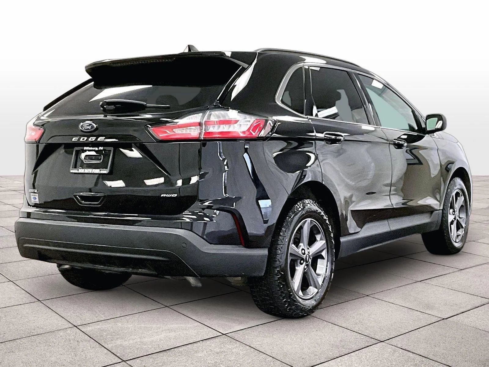 Certified 2022 Ford Edge SEL w/ Sport Appearance Package image 11