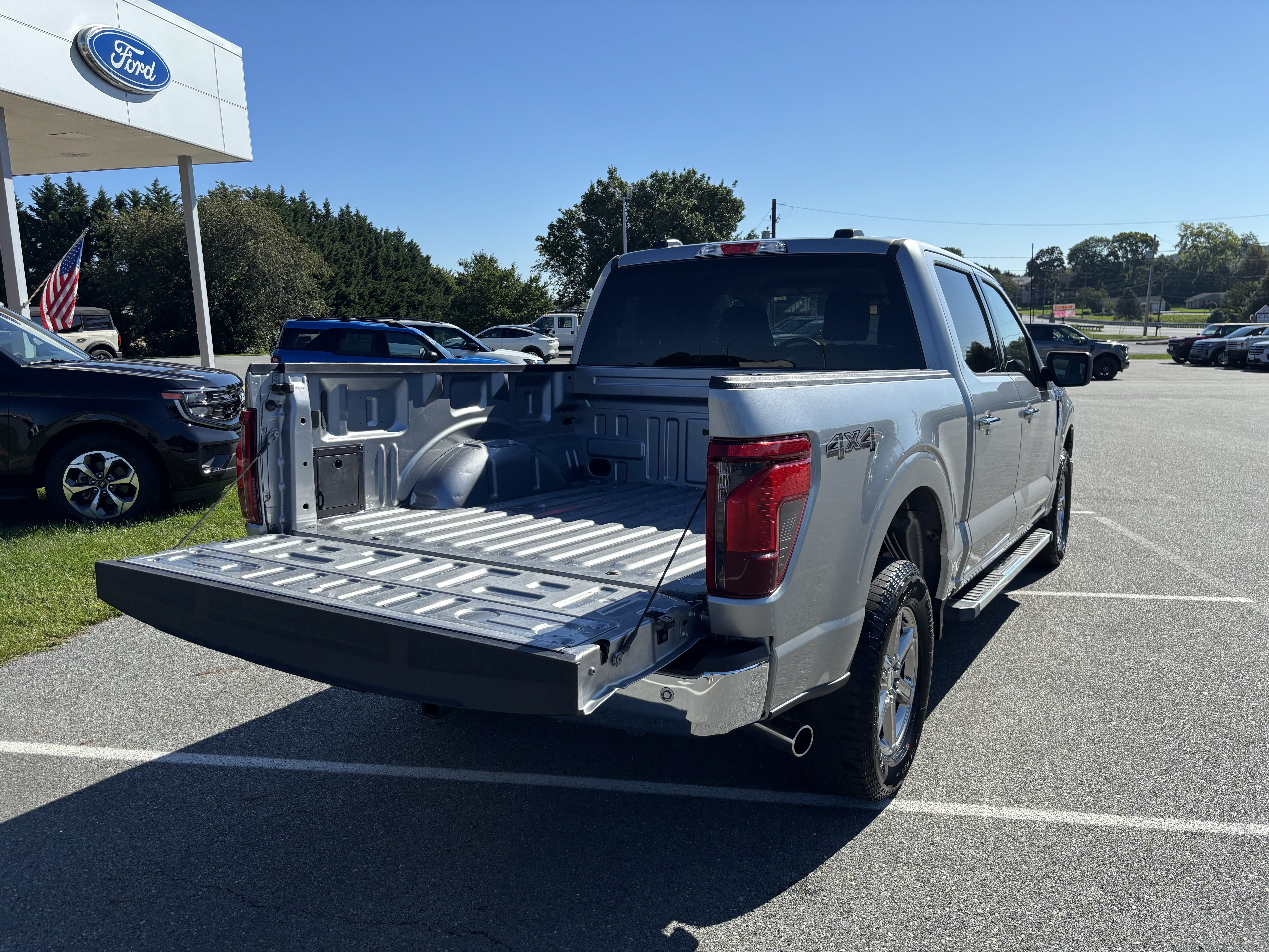 Certified 2025 Ford F150 XLT w/ Equipment Group 301A Standard AWD/4WD image 29
