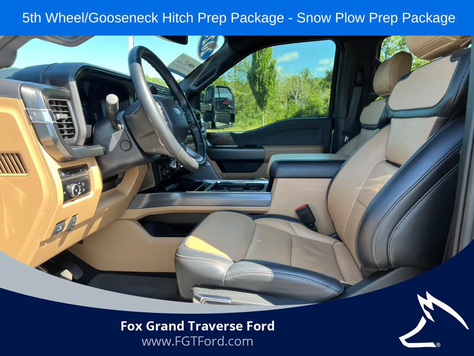 Certified 2024 Ford F350 Lariat w/ Lariat Ultimate Package AWD/4WD image 4