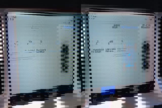 Certified 2025 Ford Bronco Heritage Edition image 30