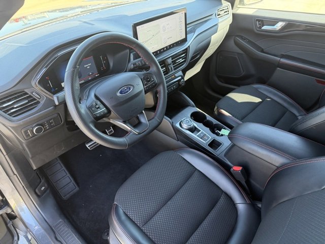 Certified 2023 Ford Escape ST-Line w/ Tech Pack #1 image 11