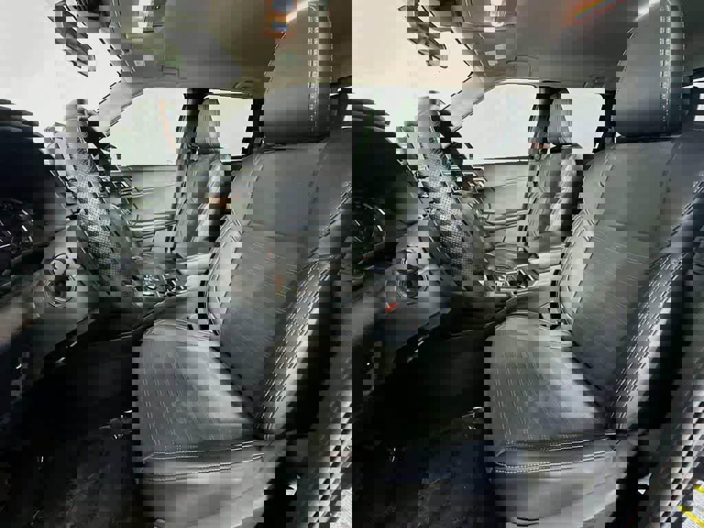 Used 2024 Mitsubishi Outlander SE image 12