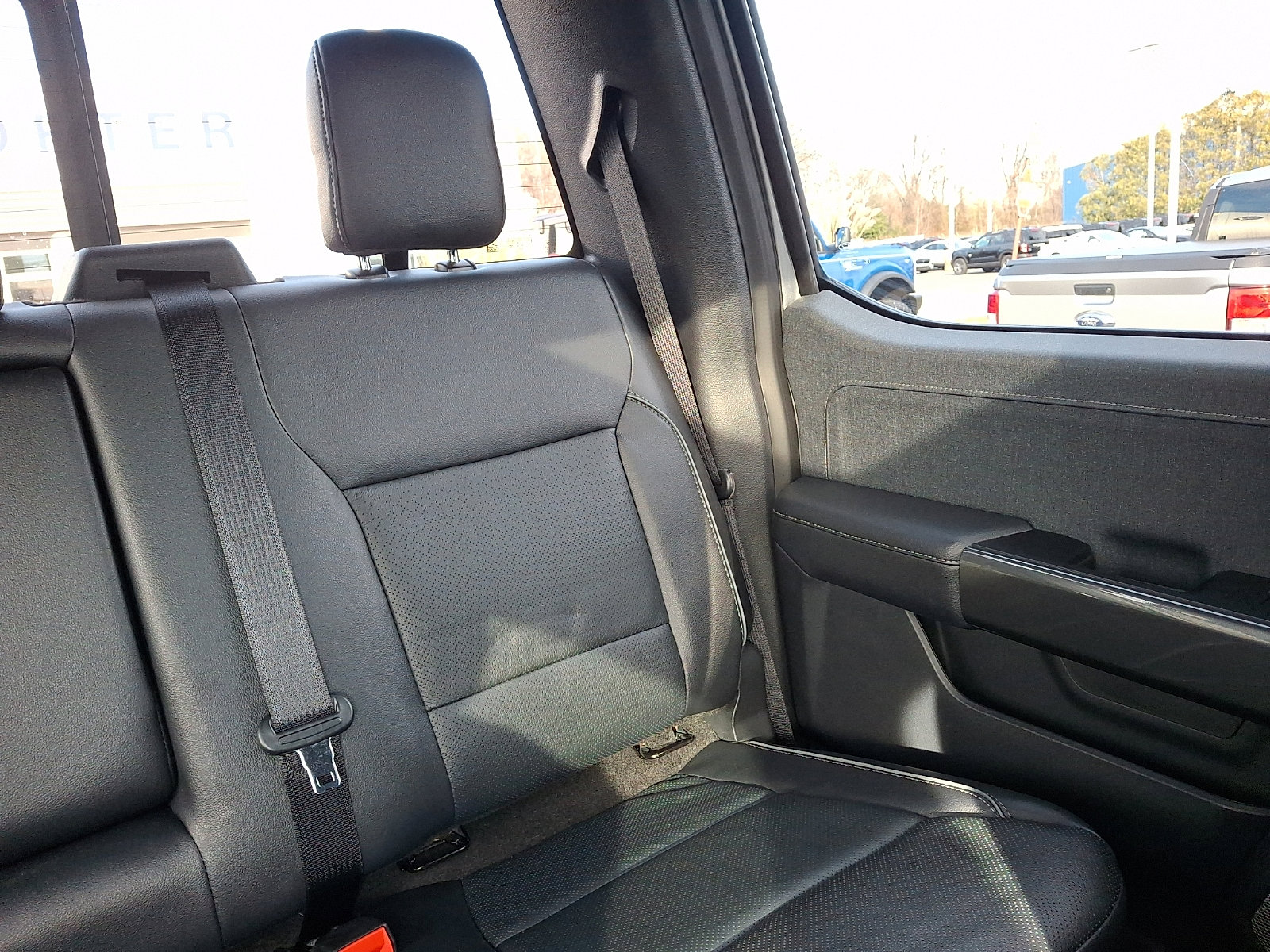 Certified 2023 Ford F150 Lariat w/ Equipment Group 502A High image 20