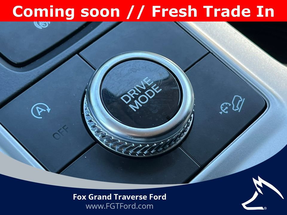 Certified 2023 Ford Explorer Platinum w/ Technology Package image 34