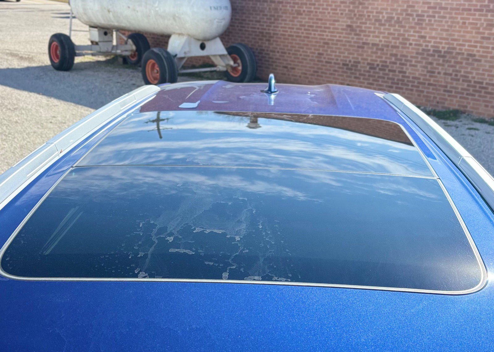 Used 2023 Nissan Rogue SV w/ SV Premium B Package image 27