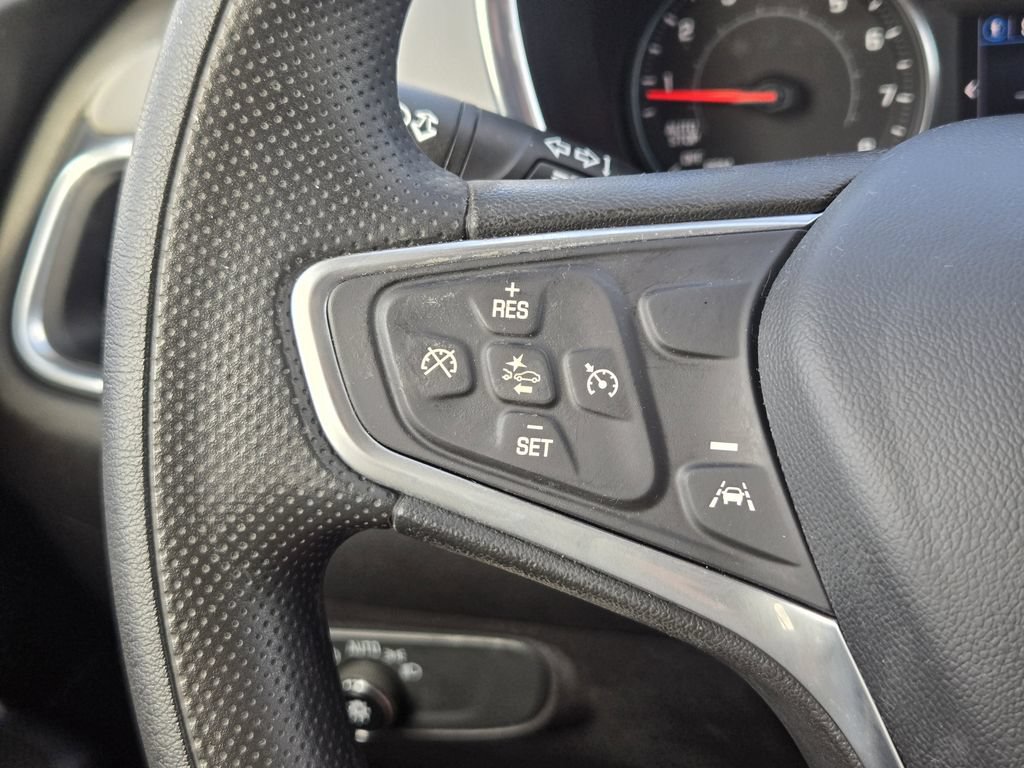 Used 2023 Chevrolet Equinox LT AWD/4WD image 27