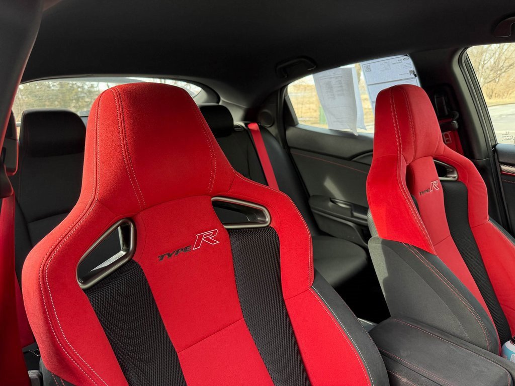 Used 2018 Honda Civic Type R image 23