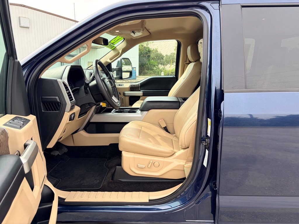 Certified 2018 Ford F350 Lariat w/ Chrome Package AWD/4WD image 22