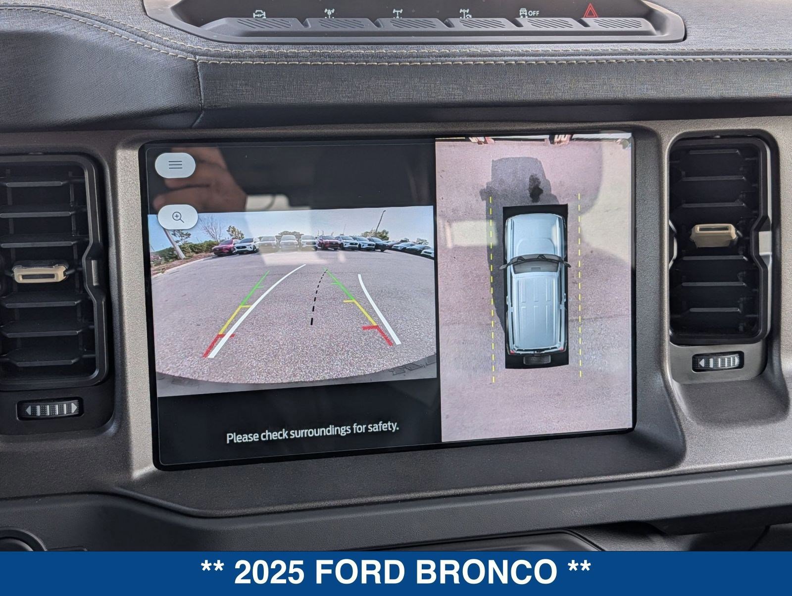 Certified 2025 Ford Bronco Badlands image 29