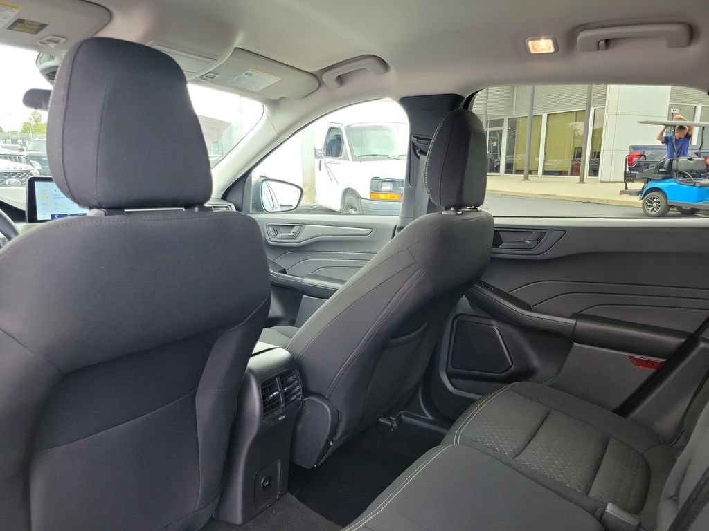 Certified 2025 Ford Escape Active AWD/4WD image 16