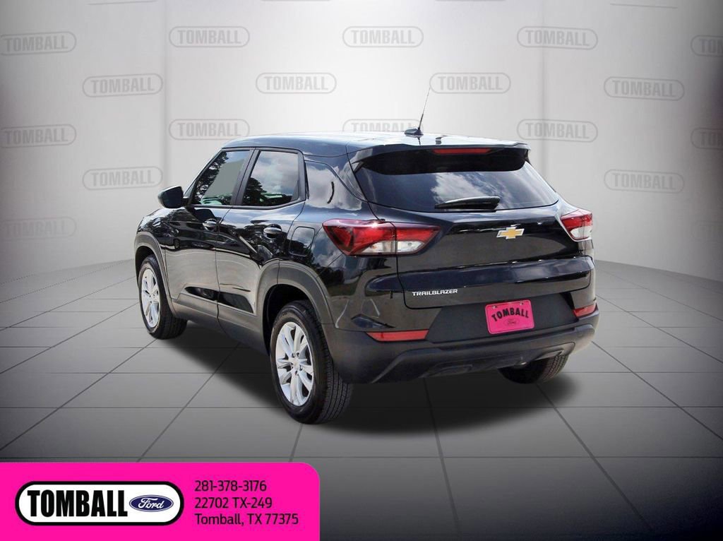 Used 2023 Chevrolet TrailBlazer LS image 3
