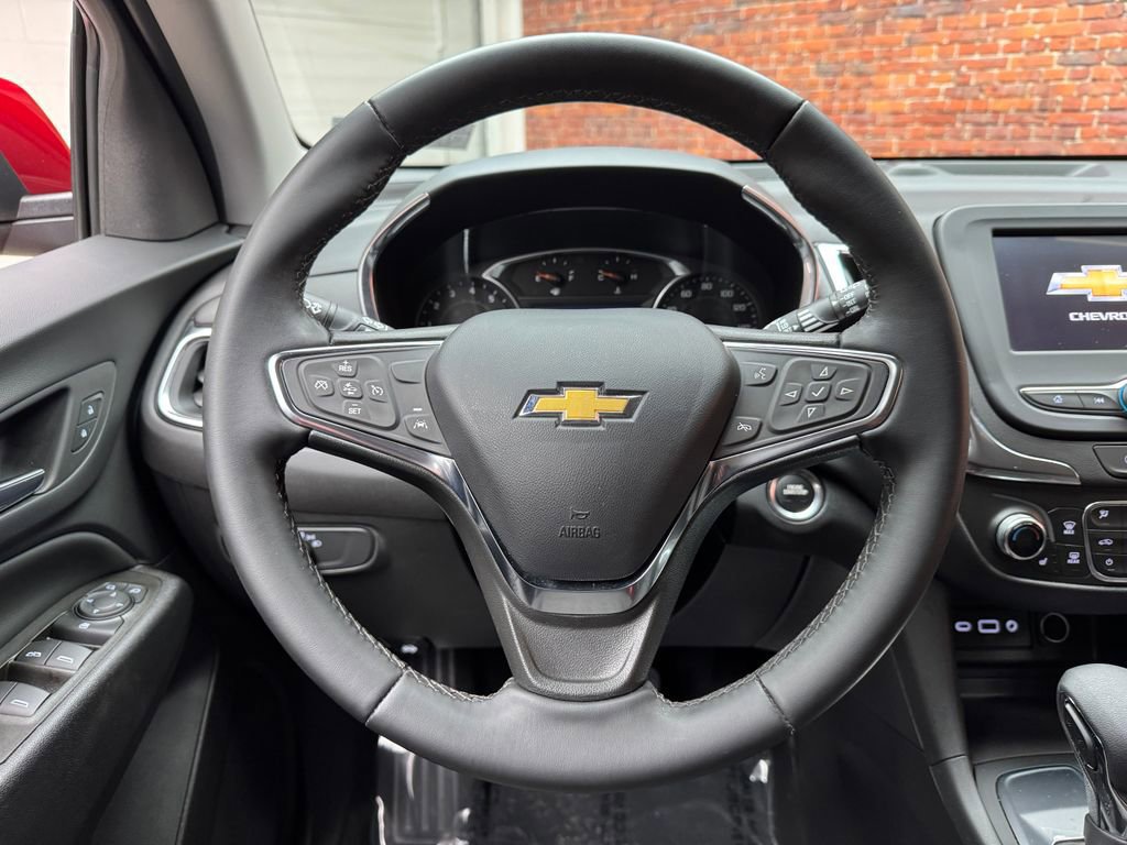 Used 2023 Chevrolet Equinox LT FWD image 13