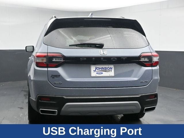 Used 2023 Honda Pilot Elite image 10