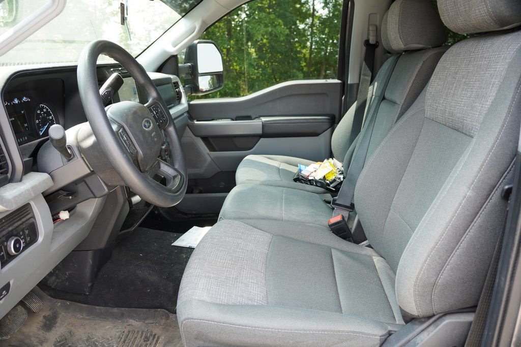Certified 2024 Ford F350 XLT AWD/4WD image 4