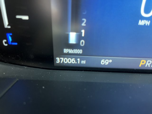 Certified 2025 Ford Escape ST-Line AWD/4WD image 9