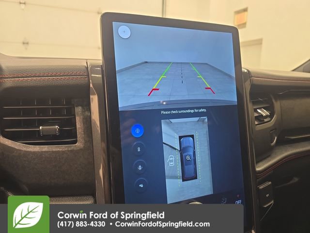 Certified 2024 Ford Expedition Limited image 31