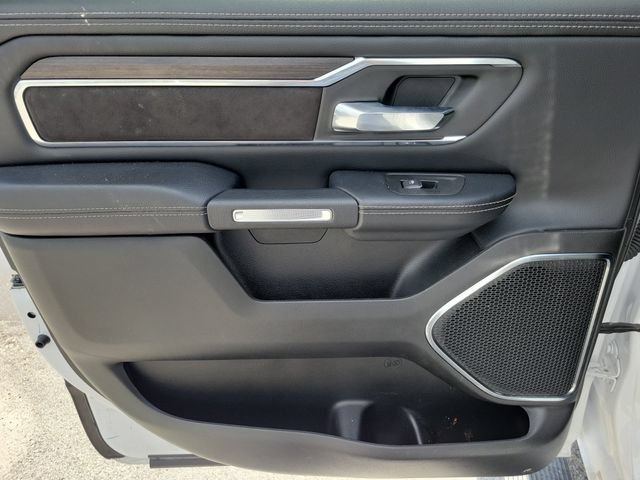 Used 2025 RAM 1500 Laramie w/ Sport Appearance Package AWD/4WD image 15