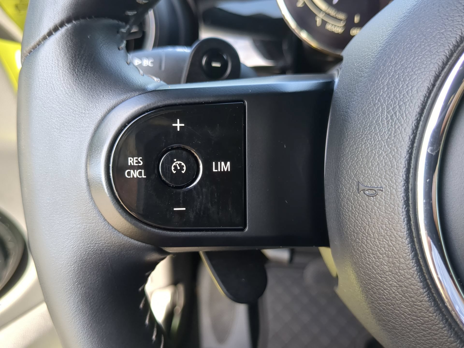 Used 2024 MINI Cooper S FWD image 64