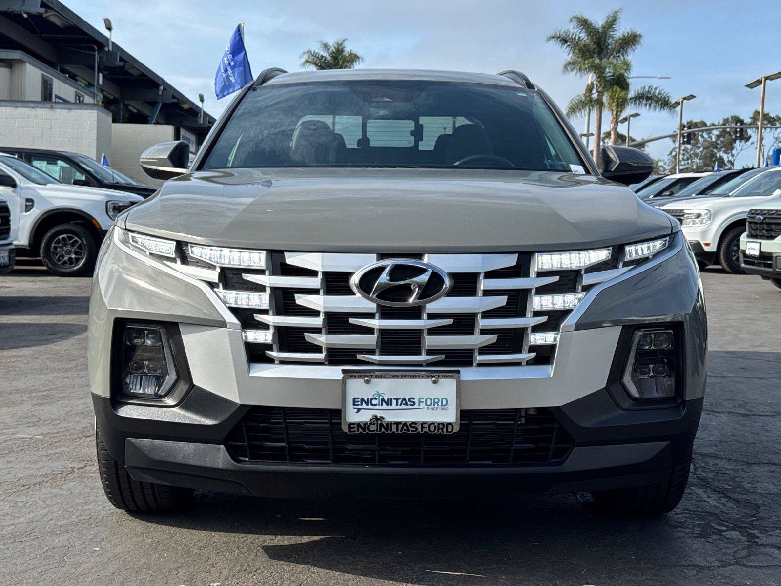Used 2024 Hyundai Santa Cruz SEL w/ Activity Package AWD/4WD image 5