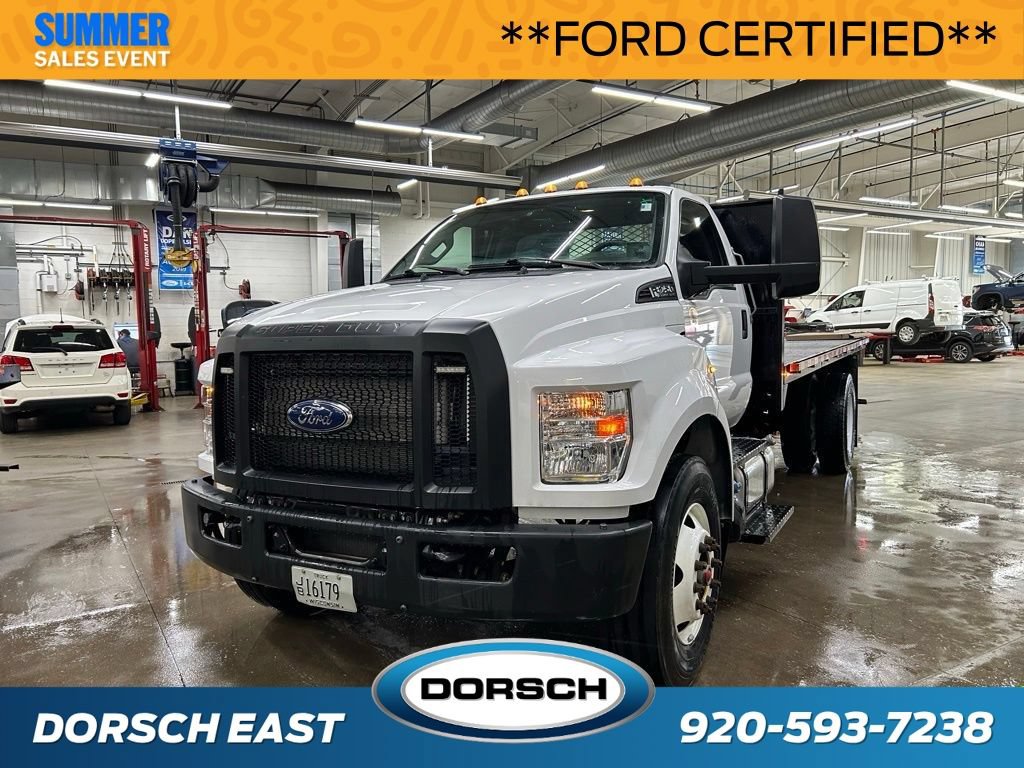 Certified 2022 Ford F750 2WD Regular Cab Super Duty image 1
