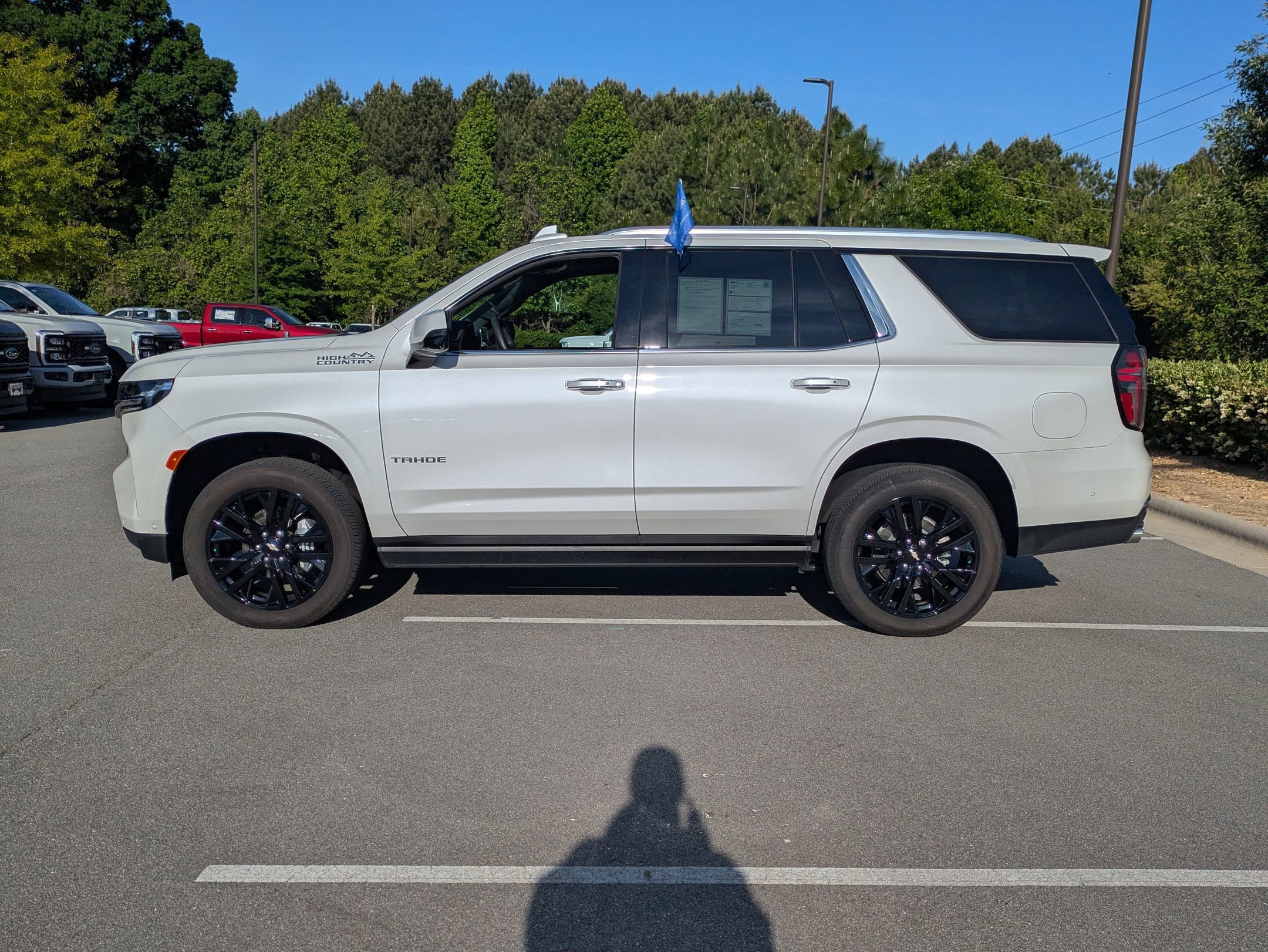 Used 2024 Chevrolet Tahoe High Country w/ Advanced Technology Package AWD/4WD image 7